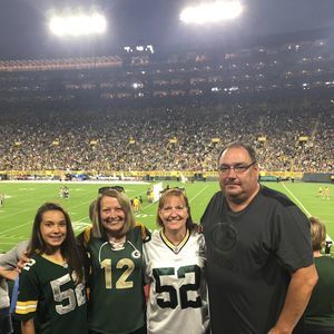 Meet your Posher, Debbie